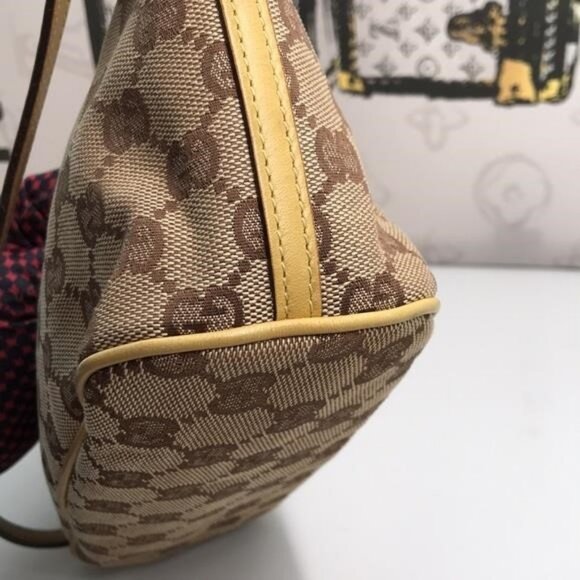 Pre Love Authentic Gucci GG Canvas Accessory Pouch Mini Bag – Beige/Khaki - Picture 12 of 12